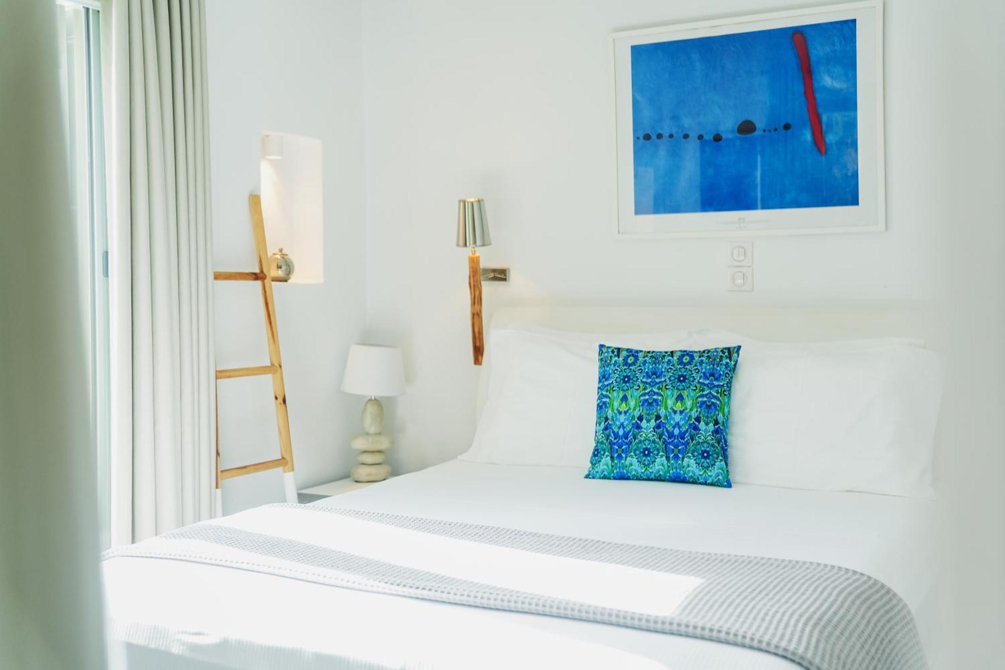 Villa Arades Sifnos With Private Pool 阿波罗尼亚 外观 照片